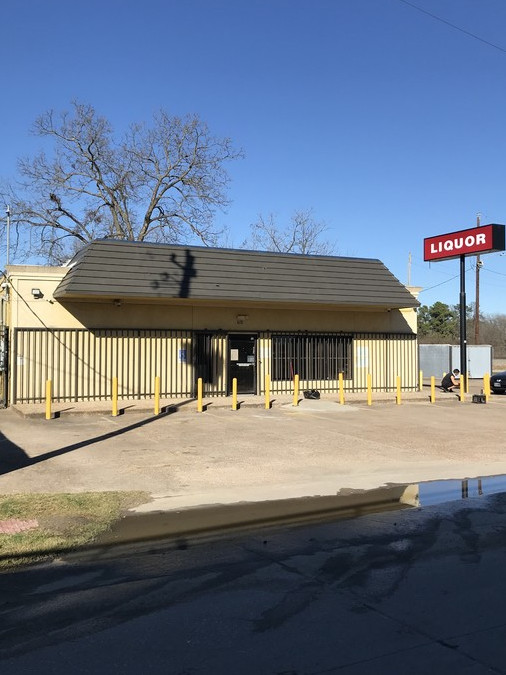 Commercial Property for Sale in Houston Texas 77028